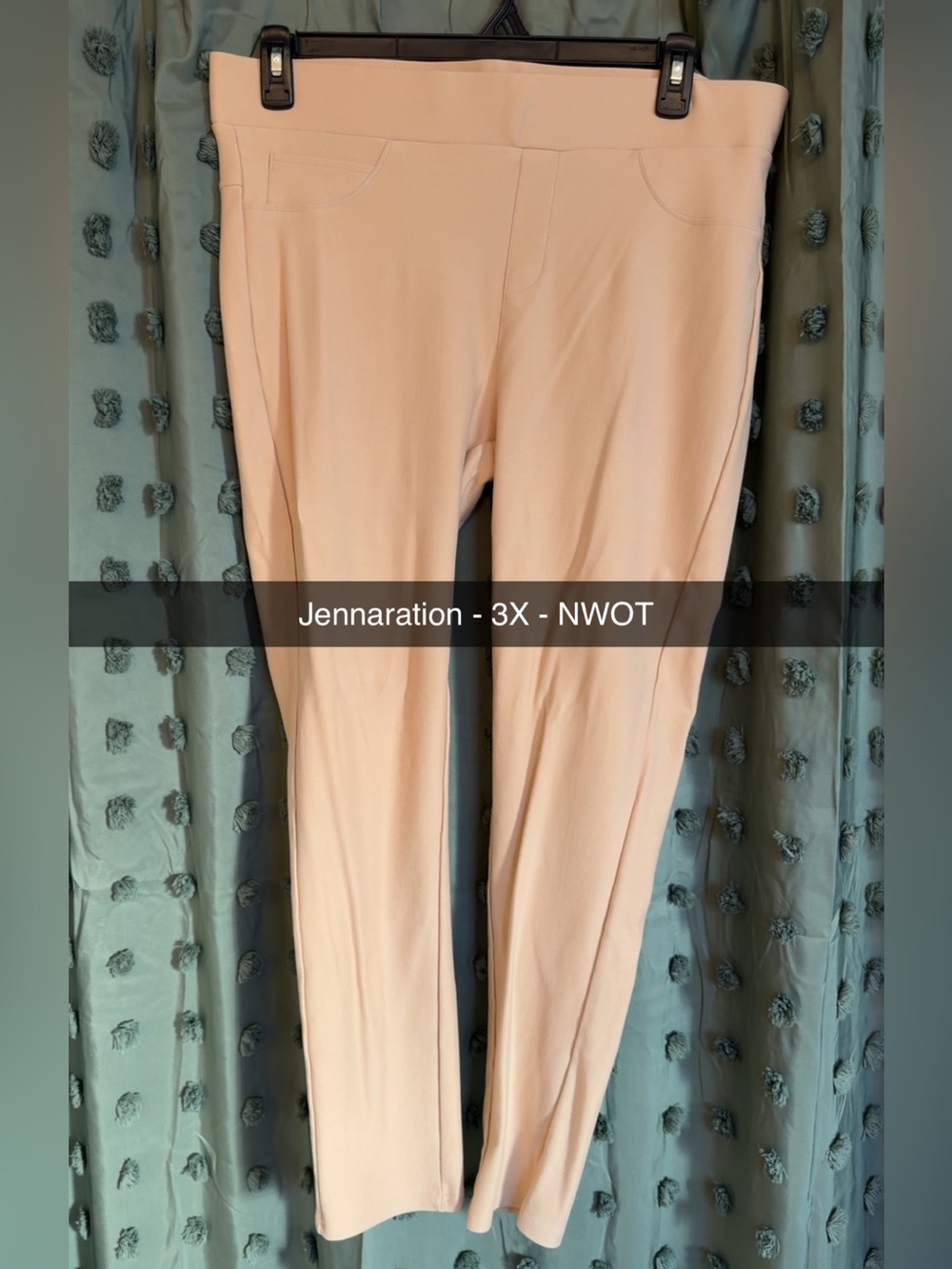 PLUS SIZE Stretchy Khaki Skinny Pants